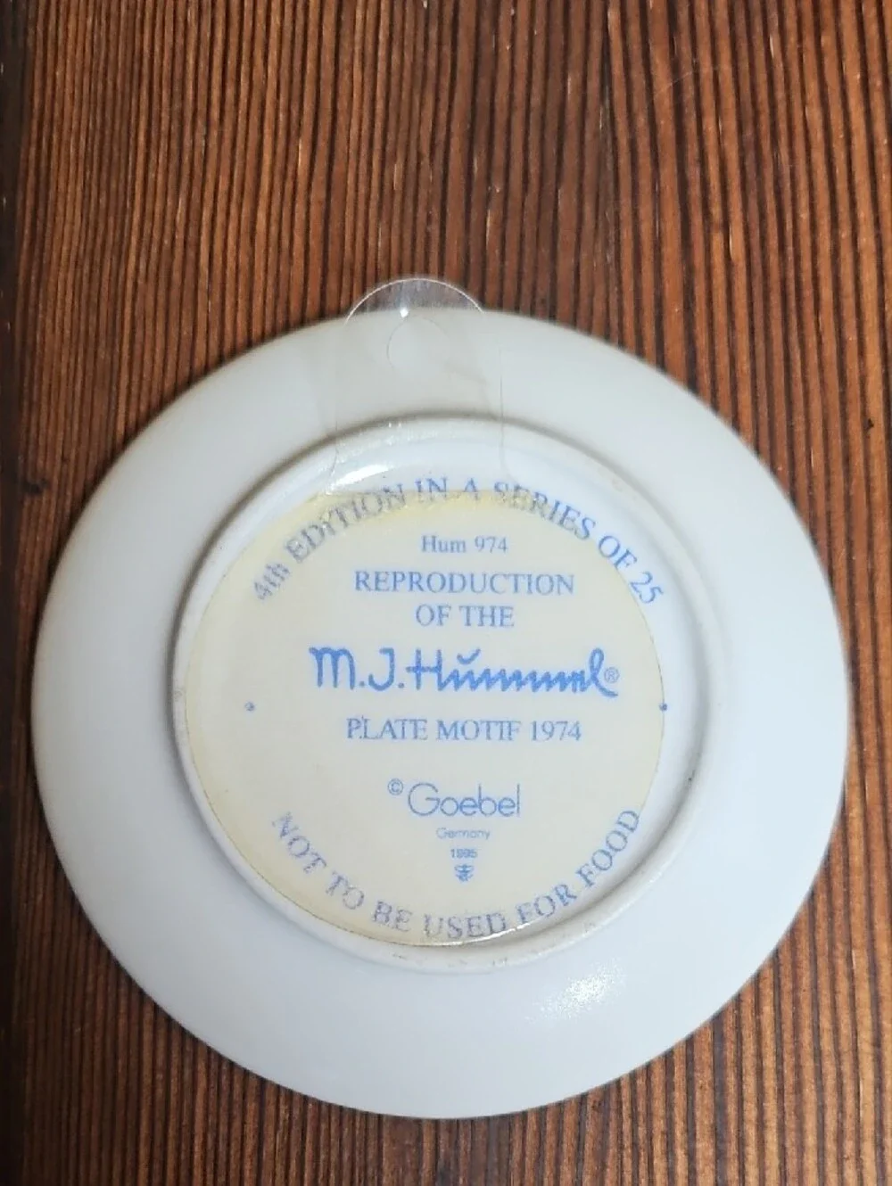 Hummel Cream Wall Plaque with Pastel Girl and Goose
